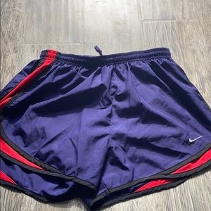 Nike running shorts size medium